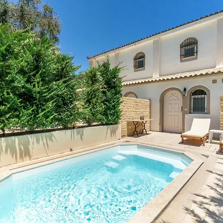 Doliva Erietta Private Pool شقة